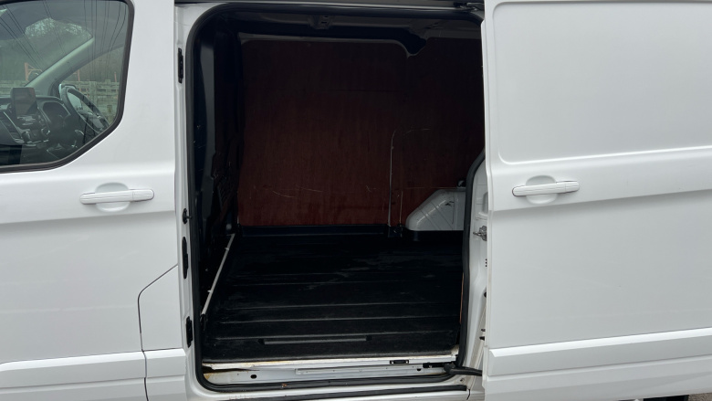 Ford Transit Custom 300 L1 Diesel Fwd 2.0 EcoBlue 130ps Low Roof Limited Van